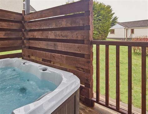 Lodges in Scotland with Hot Tubs– Find yours today