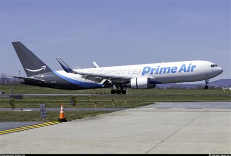 N571AZ Amazon Prime Air Boeing 767 332ER BDSF WL Photo By Nicholas