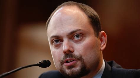 Putin Critic Vladimir Kara Murza Jailed In Russian Treason Case For 25