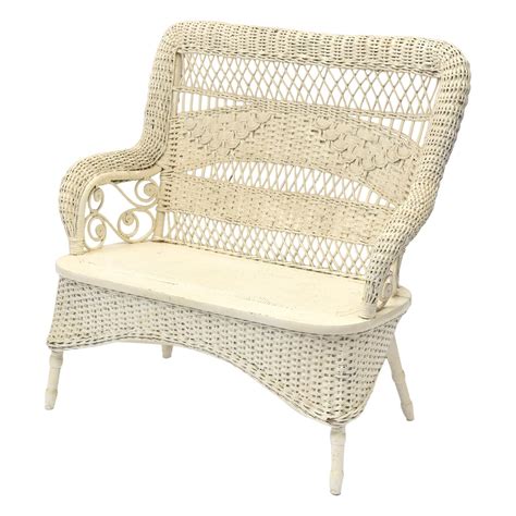 American Victorian Wicker Loveseat For Sale At 1stdibs Wicker Settee