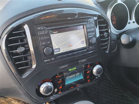 Radio Swap Customer Supplied Sat Nav Radio Swap In A Nissan Juke