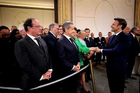 Photo Emmanuel Macron Lui Se Contenterait De Seulement H De Sommeil