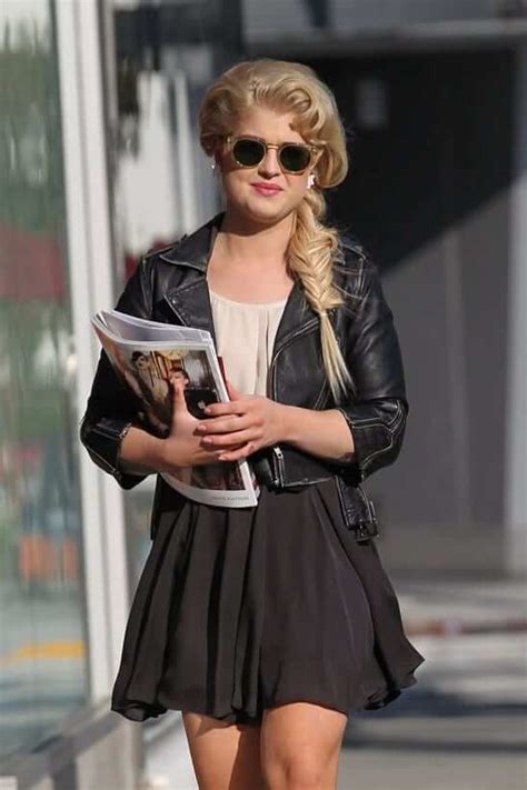 Hot And Sexy Kelly Osbourne Photos 12thBlog