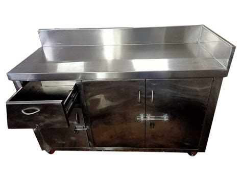 Stainless Steel Rectangular Pizza Makeline Counter For Hotel At Best