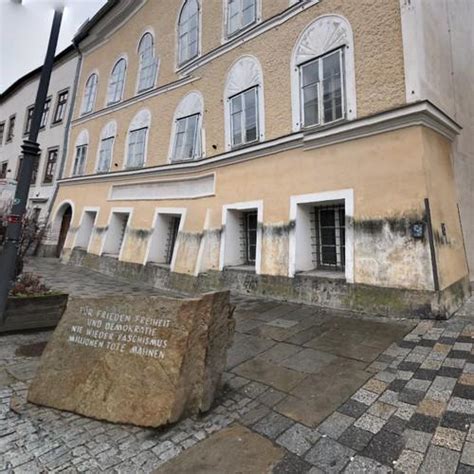 Birthplace of Adolf Hitler in Braunau am Inn, Austria (Google Maps)