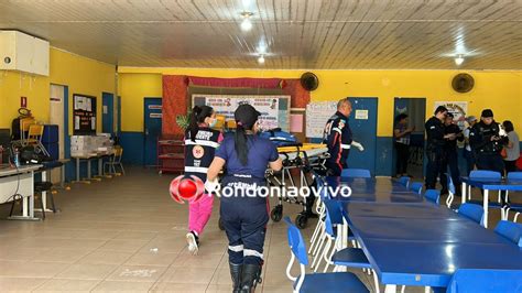 Na Escola V Deo Mostra Criminoso Atirando Em Vigilante Durante