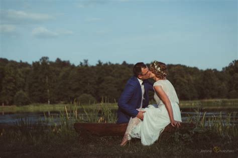 Naked Cake Czyli Tort Weselny W Wersji Minimalistycznej Planujemywesele