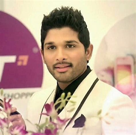 Allu Arjun On Instagram How Many Likes For This Stylish Look 😘😍👍🏻