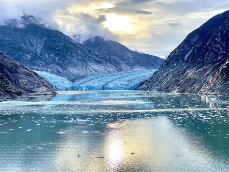 Dawes Glacier, Alaska : r/MostBeautiful