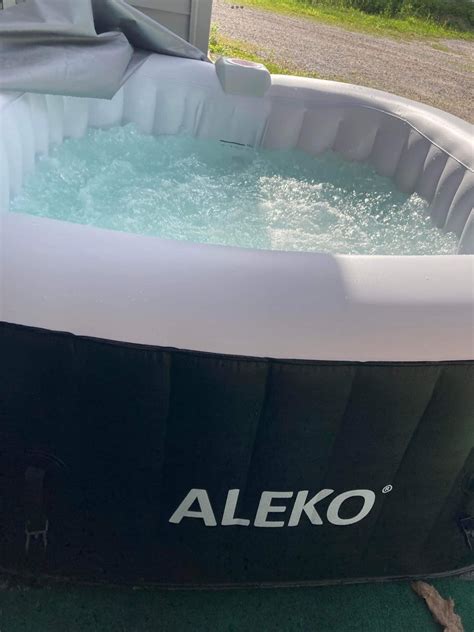 Mo Finance ALEKO Inflatable Hot Tub Spa High Powered Jetted Bubble With Drink Tray