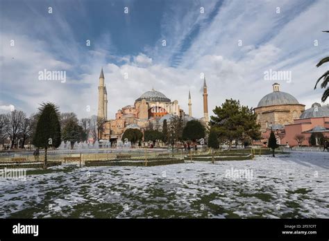 Hagia Sophia In Sultanahmet Istanbul City Turkey Stock Photo Alamy