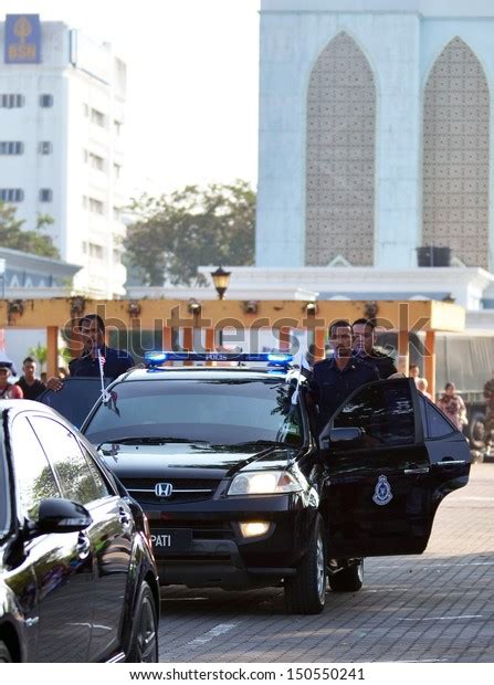 Kuantan Malaysiaaug Bodyguard Tengku Mahkota Stock Photo