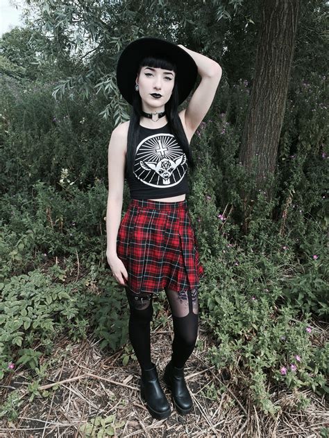 Witchy Vibes - Twisted Apparel