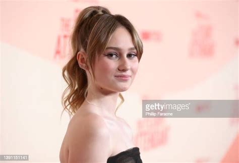 Sexy Audrey Grace Marshall Bikini Pics