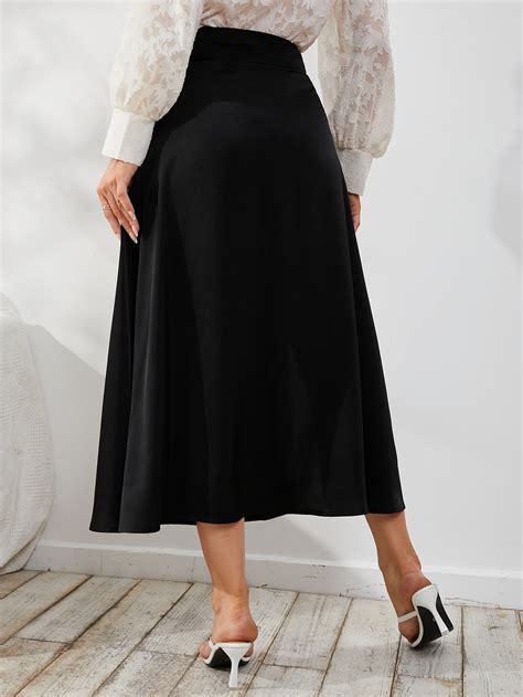 SHEIN Modely Abertura lateral Botões na frente Simples elegante Saia