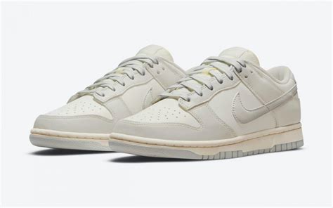 Nike Dunk Low Light Bone Dd Sneaker Style