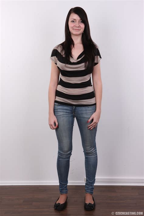 Natural Amateur Brunette Poses Nude Porn Pictures XXX Photos Sex Images PICTOA