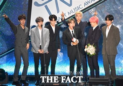 데뷔 7주년 방탄소년단 음악선거아미 선정 최애곡은 연예 기사 더팩트