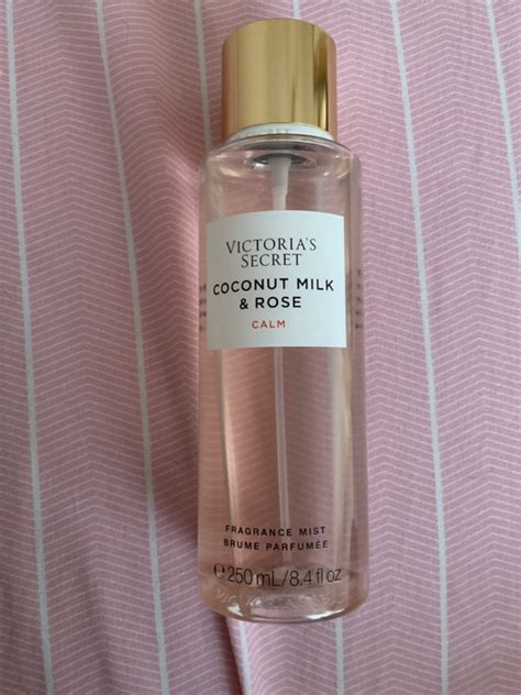 Victoria S Secret Coconut Milk Rose Calm Fragrance Mist 250 Ml