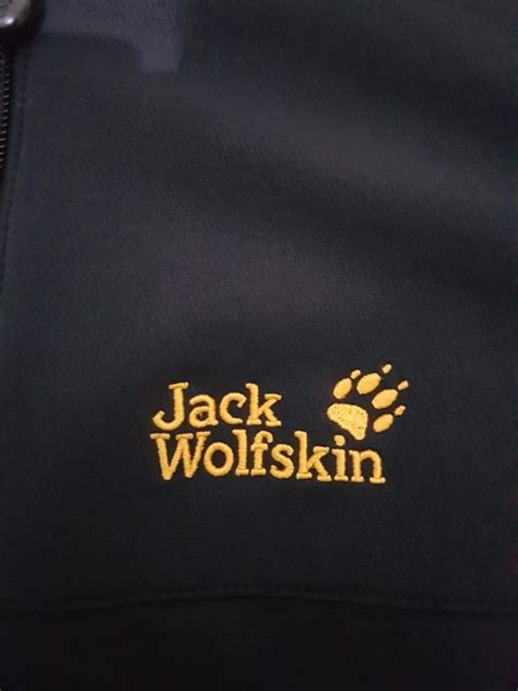 Jaket jack wolfskin original, Fesyen Wanita, Pakaian Wanita, Baju ...