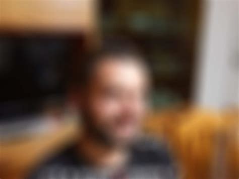 Alessandro via dai testimoni di Geova perché gay Adesso mi sento libero