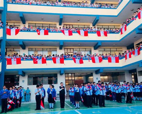 Colegio Privado Juan Mejia Baca Educación inicial primaria y secundaria