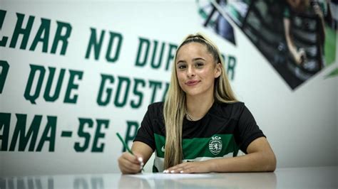 Oficial Sporting Anuncia Contratação De Ria Bose Para O Futebol