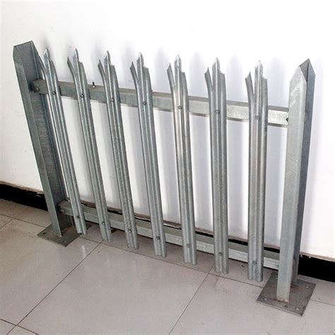 Hot Dip Galvanized W Profile Wrought Iron Palisade Fencing Gate