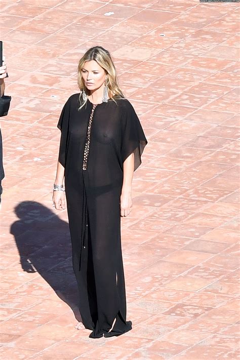 Kate Moss French See Through Photoshoot Actress Italy Beautiful Posing Hot Braless Bra Twitter