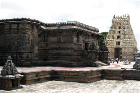 Belur | Sightseeing in Belur | Temples Belur