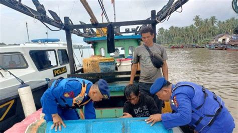 Cegah Masuknya Narkoba Sat Polair Polres Tanjungbalai Kejar Kapal