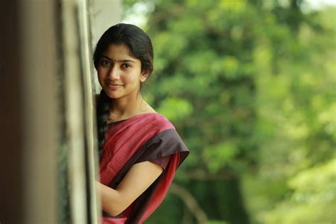 Sai Pallavi Birthday Special The Best Photos Of Our Malar - Filmibeat