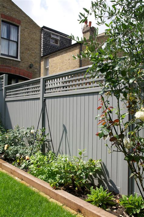 Lattice Garden Fence Ideas