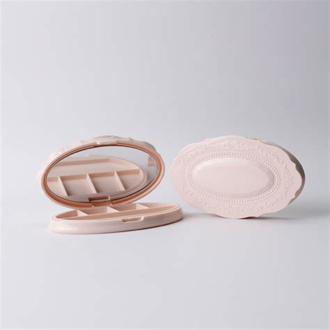 Eyeshadow Palette Luxury Compact Powder Case Empty Eyeshadow Container