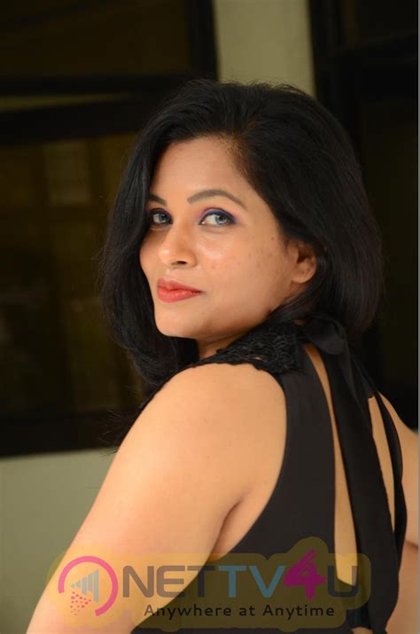 Telugu Actress Revathi Chowdary Hot Photo Shoot Images Galleries HD Images