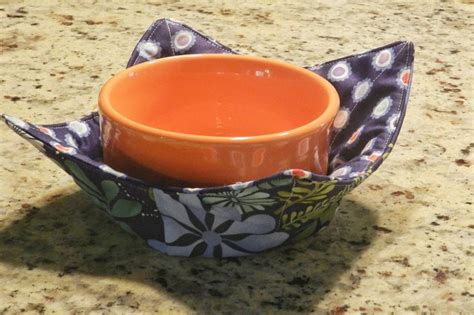 Microwave Bowl Pot Holder Seams Happy Sewing Hacks Sewing Ts Sewing Tutorials