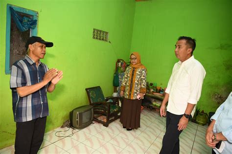 Pj Gubernur Jabar Tinjau Lokasi Terdampak Gempa Bumi Di Kabupaten