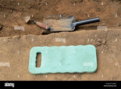 Archaeology Excavation Shovel Hi Res Stock Photography And Images Alamy