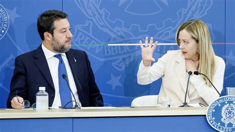 Sondaggi Politici La Lega Si Ferma Mentre Fratelli Ditalia Continua A