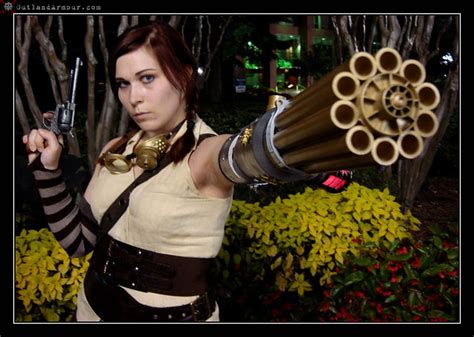 Cosplay Outfits: Steampunk Gunner