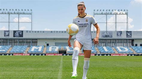 Signe Bruun Cuarto Fichaje Del Real Madrid Femenino Sport