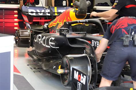 F Red Bull Traz Atualiza O De Sidepod No Bahrein