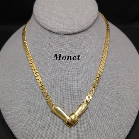 Monet Herringbone Chain Necklace Gold Plated V Pendant S Vintage