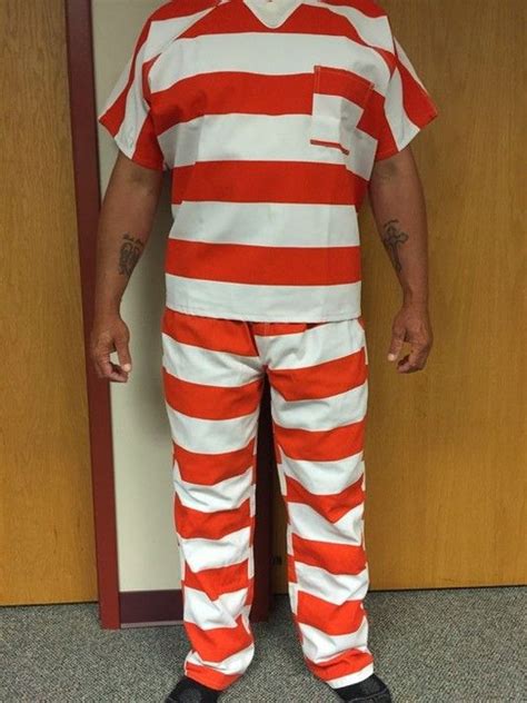 Stearns County Jail Adds Color Stripes To Inmate Uniforms