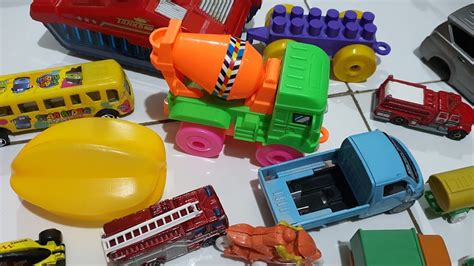 Menemukan Mainan Mobil Truk Truk Tengki Lego Mobil Sedan Mobil