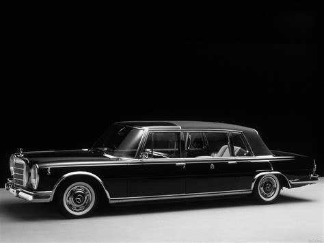Fotos de Mercedes S-Klasse S600 Pullman Landaulet W100 1965
