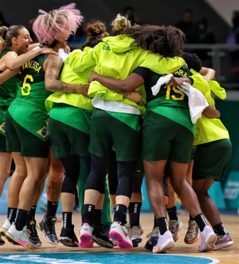 Seleção feminina de basquete é bicampeã dos Jogos Pan americanos e