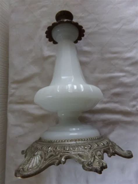 Ancien Bougeoir Ou Pied De Lampe En Opaline Blanche Et Metal Art Deco