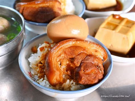 山河魯肉飯｜第二市場人氣排隊美食，每天人潮都多到爆，口味看個人 糖糖s 享食生活