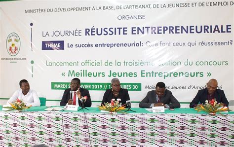 Réussite Entrepreneuriale les jeunes invités à sinspirer de modèles